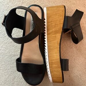 Steve Madden Platform Sandals